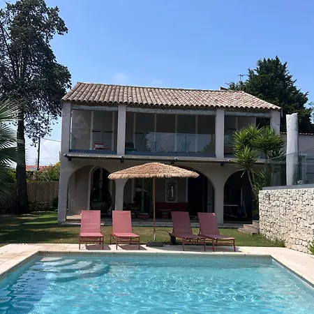 Miliana Villa *